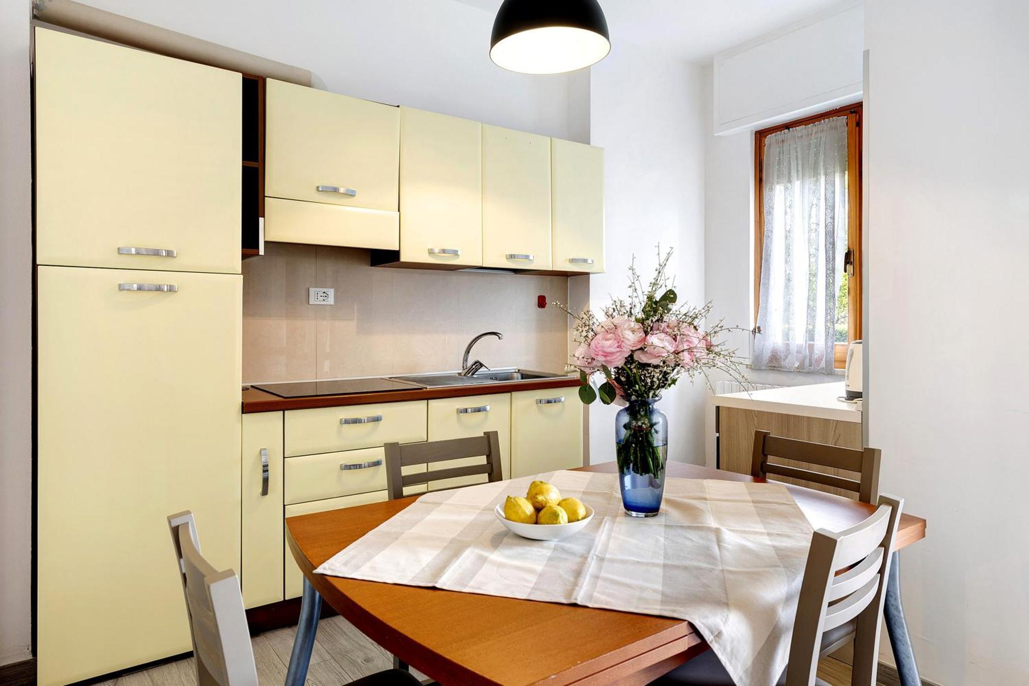 Appartamento Bilocale sul Borgo Finale Ligure Esterno foto